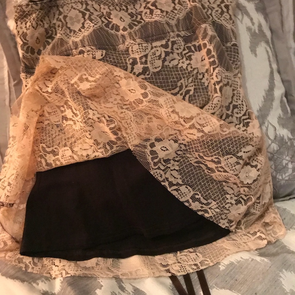 Dress - Picture 3 of 7